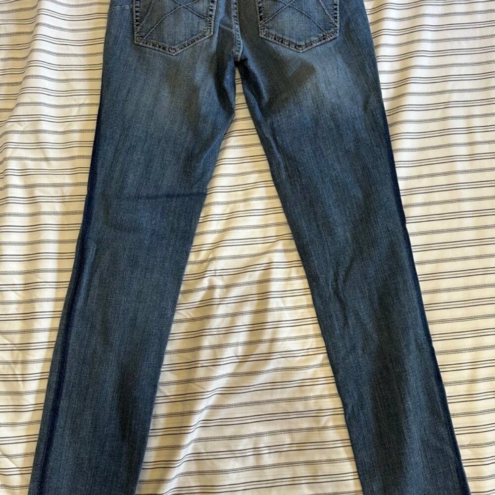 Ariat Jeans Size 26R Junior Inseam 30 inches skinny fit - Picture 3 of 12